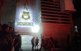 Emperor SPA di Surabaya Kebakaran, Pekerja & Pengunjung Panik - JPNN.com Jatim