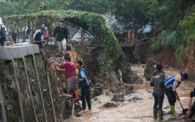 Pemkot Bandung Relokasi 19 Makam di TPU Cikutra - JPNN.com Jabar