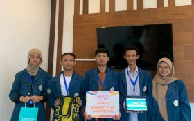 Mahasiswa Unair Ciptakan Permen Jelly Ramah Diabetes, Raih Juara Nasional - JPNN.com Jatim