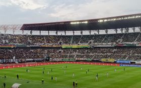 Babak Pertama, Persebaya Unggul 2-1 atas Arema di Derbi Jatim - JPNN.com Jatim