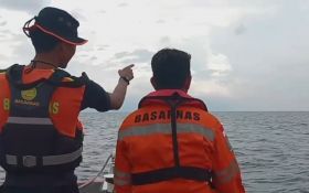 Korban Hilang Tragedi Tenggelamnya KLM Fajar Lorena Ditemukan Meninggal di Pulau Raas - JPNN.com Jatim