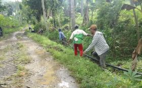 PT Tirta Asasta Depok Berikan Akses Air Bersih Bagi Korban Bencana Sukabumi - JPNN.com Jabar