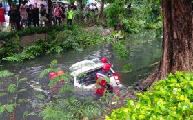 Satu Orang Tewas dalam Kecelakaan Beruntun di Kenjeran Surabaya - JPNN.com Jatim