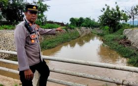 Pendangkalan Sungai Akibat Tanaman & Limbah Penyebab Banjir Bandang di Situbondo - JPNN.com Jatim