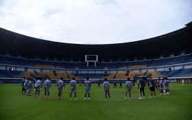 Wafatnya Dokter Raffi Jadi Luka Mendalam Bagi Persib Menjelang Laga Kontra Persis - JPNN.com Jabar