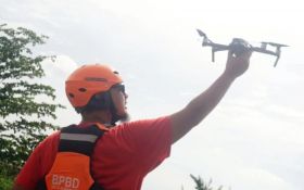 Tim SAR Gunakan Drone Cari Balita Tercebur Selokan di Surabaya - JPNN.com Jatim