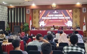 KPU Situbondo Proses Dugaan Pelanggaran Etik Puluhan PPK dan PPS - JPNN.com Jatim