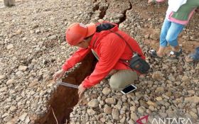 BPBD Cianjur Tunggu Hasil Kajian Badan Geologi Terkait Relokasi Korban Pergeseran Tanah - JPNN.com Jabar