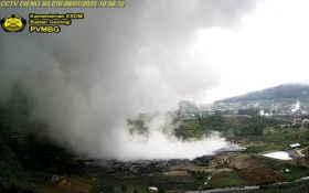 Semburan Lumpur Kawah Sileri Capai 40 Meter, Wisata Dieng Tetap Aman Dikunjungi - JPNN.com Jateng