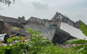 Rumah di Mojokerto Hancur Diduga Akibat Ledakan Elpiji, 2 Orang Tewas - JPNN.com Jatim