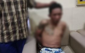 Aksi Warga Kompleks Perumahan Malang Tangkap Maling Viral di Media Sosial    - JPNN.com Jatim