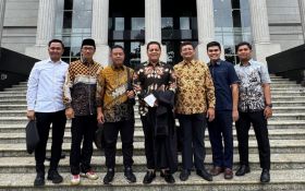 Tim Khofifah-Emil Bantah Tudingan Risma-Gus Hans di Sidang Sengketa Pilgub Jatim - JPNN.com Jatim