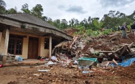 1 Korban Hilang dalam Longsor di Jombang Ditemukan Tewas - JPNN.com Jatim