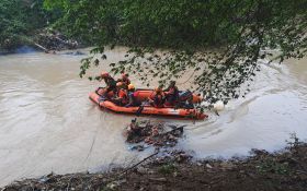 Bermain di Pinggir Sungai Cibanten, Bocah 4 Tahun Hanyut - JPNN.com Banten