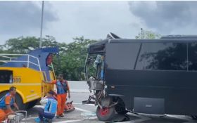 Kronologi Kecelakaan Bus Brimob di Tol Pandaan-Malang, Sopir Diduga Lalai - JPNN.com Jatim