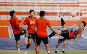 Bali United Siap Hantam Arema FC di Stadion Soepriadi, Target 3 Poin Penuh - JPNN.com Jatim