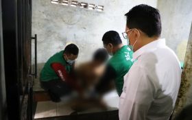 Pj Gubernur Jatim Bebaskan 4 ODGJ Korban Pemasungan di Nganjuk - JPNN.com Jatim