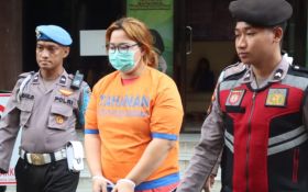 Anak 3 Tahun di Sidoarjo Disiksa Ibu Kandung, Polisi Ungkap Fakta Mengerikan - JPNN.com Jatim