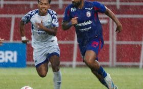 Arema FC Nyaris Menang, PSIS Semarang Samakan Kedudukan di Menit Akhir - JPNN.com Jatim