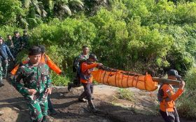 Tragis! Pendaki Remaja Terjatuh ke Jurang di Gunung Slamet, Ditemukan dalam Kondisi Meninggal - JPNN.com Jateng