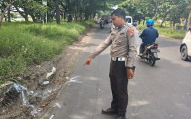 Pemotor Asal Lamongan Tewas Saat Hendak Salip Truk di Gresik    - JPNN.com Jatim