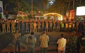 Satpol PP Karawang Tingkatkan Patroli Cegah Tawuran dan Perang Sarung Selama Ramadan - JPNN.com Jabar