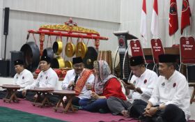 KH Syukron Jazilan Apresiasi Toleransi di PDIP, Sejalan dengan Ajaran Rasulullah - JPNN.com Jatim