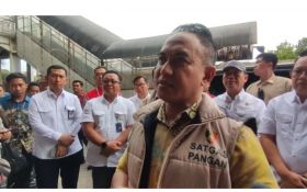 Mentan & Satgas Pangan Temukan 7 Perusahaan Kurangi Takaran Minyakita di Surabaya - JPNN.com Jatim