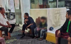 Bocah 13 Tahun di Gresik Diduga Curi Motor, Menangis Saat Ditangkap Warga - JPNN.com Jatim