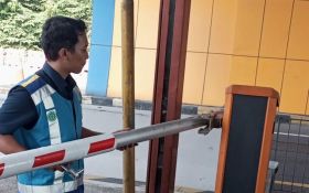 Mobil Terobos Gardu Tol Gayamsari Tanpa Bayar, Jasamarga Lapor ke Polisi - JPNN.com Jateng