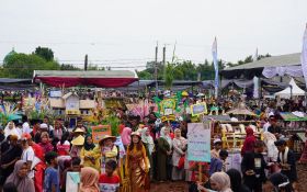 Parade Budaya Lebaran Bojonggede Jadi Saran Menjaga Tradisi di Tengah Arus Modernisasi - JPNN.com Jabar