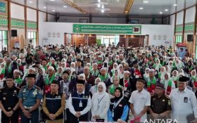 423 Calon Haji Embarkasi Banjarmasin Sudah Diberangkatkan ke Tanah Suci - JPNN.com Kalsel