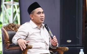 Sosok Gus Alam di Mata Wagub Jateng: Santri & Politisi Pejuang Rakyat - JPNN.com Jateng