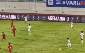 Dalberto Cetak Hattrick, Arema FC Bungkam Arema All Stars 7-0 di Stadion Kanjuruhan - JPNN.com Jatim
