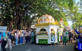  HJKB Ke-214: Unik! Masjid Raya Al Jabbar Ikut Pawai Kendaraan Hias - JPNN.com Jabar