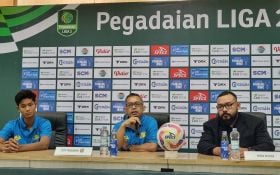 Kekalahan Perdana PSPS Pekanbaru, Aji Santoso: Kami Tidak Beruntung - JPNN.com Jabar