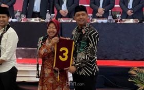 Risma Enggan Diwawancara Seusai Penetapan Nomor Urut Gegara Paslon Lain Telat 1 Jam - JPNN.com Jatim