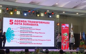 Eri Janjikan Pekerja di Surabaya Dapat BPJS Ketenagakerjaan dengan Modal KTP - JPNN.com Jatim