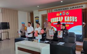 Mak-mak di Surabaya Curi Berlian Rp350 Juta di Mal, Begini Modusnya - JPNN.com Jatim