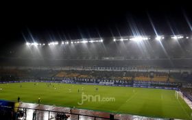 Pelatih Persib Mengeluhkan Kondisi Rumput Stadion GBLA, Hodak: Apa yang Mereka Renovasi? - JPNN.com Jabar