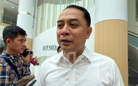 Wali Kota Eri Sebut Kenaikan IPM Surabaya 2024 Hasil Kerja Sama Bareng Warga    - JPNN.com Jatim