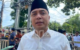 Tanggapan Wali Kota Eri Soal Wacana Libur 1 Bulan Selama Ramadan    - JPNN.com Jatim