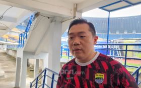 Dokter Persib Sampaikan Penyebab Rachmat Irianto Cedera - JPNN.com Jabar