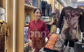 Ekspansi ke Surabaya, Hadinata Batik Hadirkan Koleksi Formal dengan Motif Modern - JPNN.com Jatim