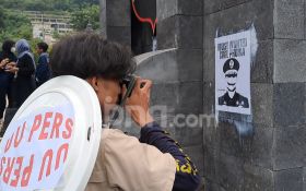 Jurnalis Tempo Dianiaya Polisi saat Meliput May Day di Semarang - JPNN.com Jateng