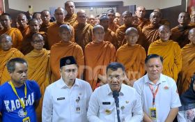 Bhikkhu Thudong Tiba di Jateng, Disambut Gubernur Luthfi, Siap Kawal Rangkaian Waisak - JPNN.com Jateng