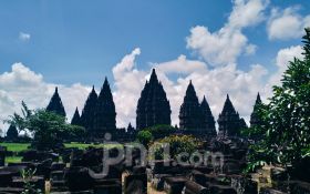 Ada yang Spesial Saat Perayaan Malam Tahun Baru di Candi Prambanan - JPNN.com Jogja