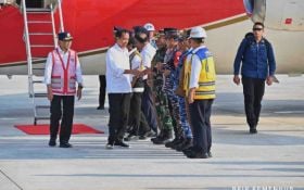 Pesawat Kepresidenan RJ-85 Landing Mulus di IKN, Menhub Budi: Ini Pendaratan Bersejarah - JPNN.com Kaltim