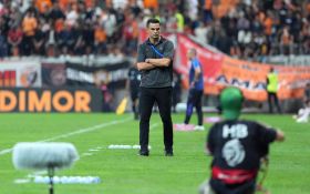 Jelang Lawan Borneo FC, Persija Pecat Pelatih, Tunjuk Sosok Ini sebagai Caretaker - JPNN.com Kaltim