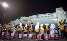 JCH Kloter I Balikpapan Terbang ke Tanah Suci dengan Airbus A330-900 NEO Milik Garuda - JPNN.com Kaltim